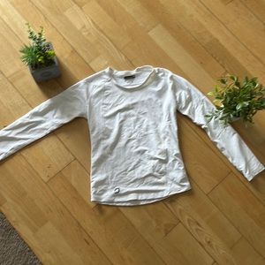 Lilikiks white long sleeve sports weir
